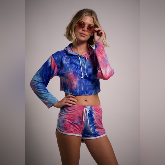 Women's Tie Dye Sport Workout Shorts - Picture 3 of 5